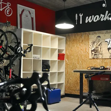 Ξενοδοχείο Lungomare 4*