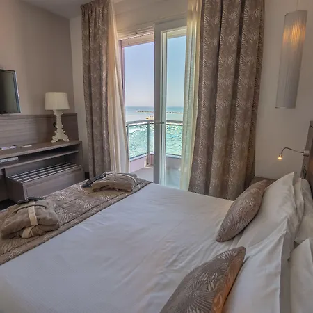 Lungomare Hotel