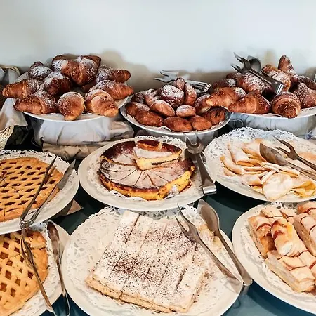 Lungomare Ξενοδοχείο 4*