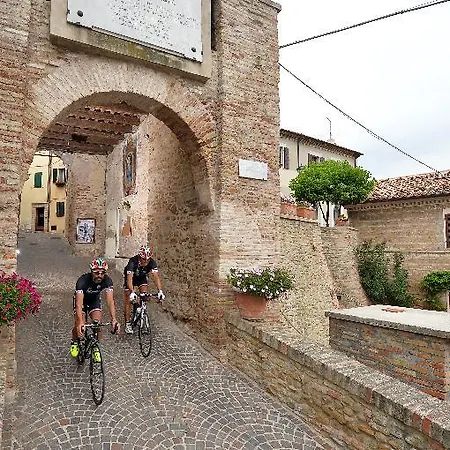 Lungomare Ξενοδοχείο 4*